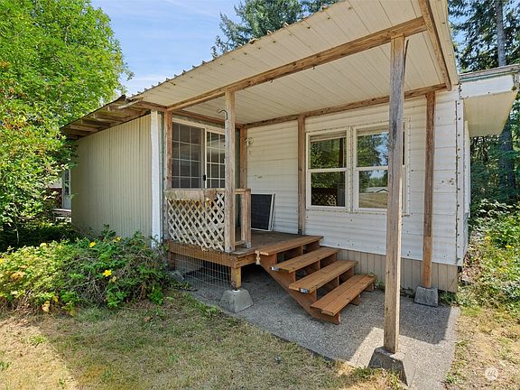 5th image of 60 SE Canna Place