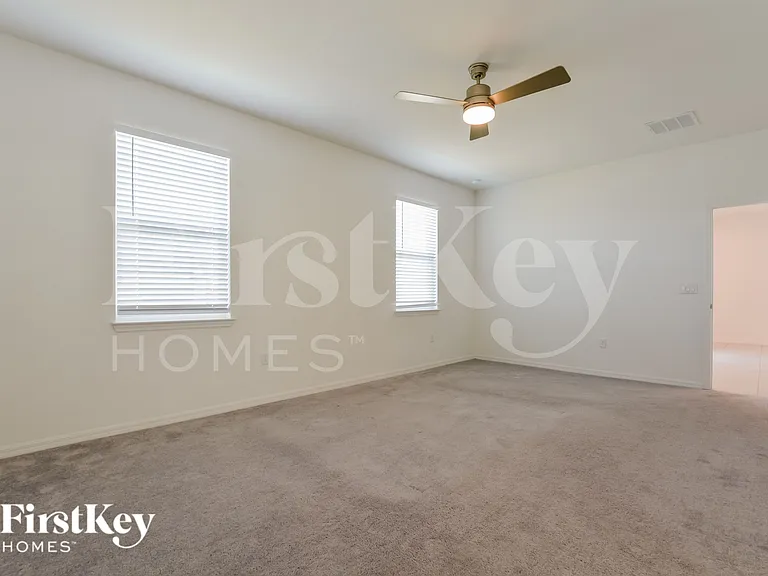 1256 Spokane Point — Photo 5