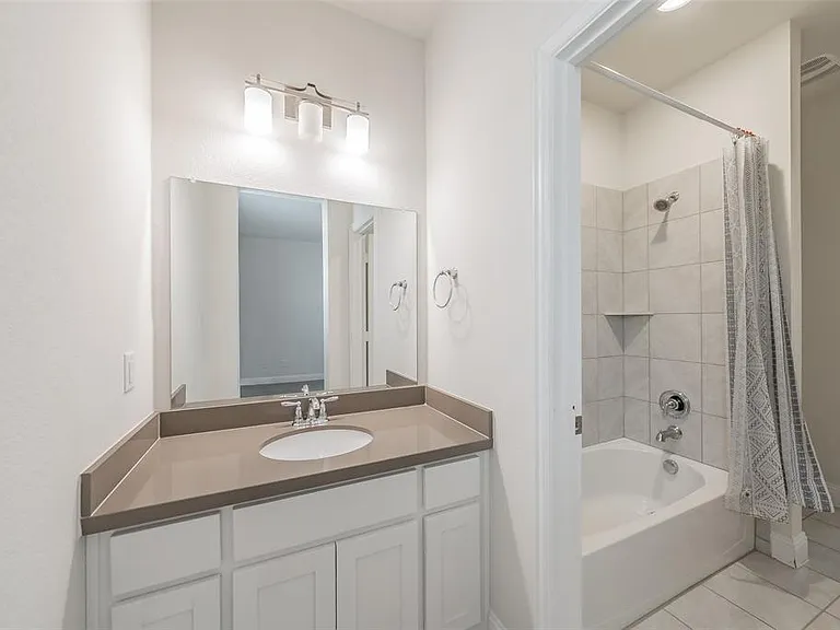 8075 Sunflower Ln — Photo 23