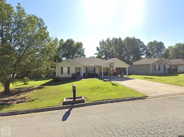 2909 N 4th St, Paragould, AR 72450