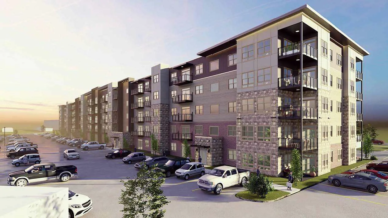 Spring Creek Luxury Living — Photo 2