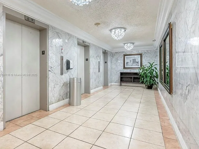 19201 Collins Ave #611 — Photo 11