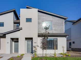 303 S Riggs Spring Ave, Meridian, ID 83642