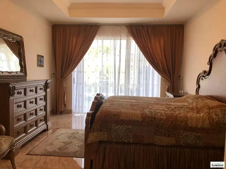 9789 Mar Largo Cir — Photo 16
