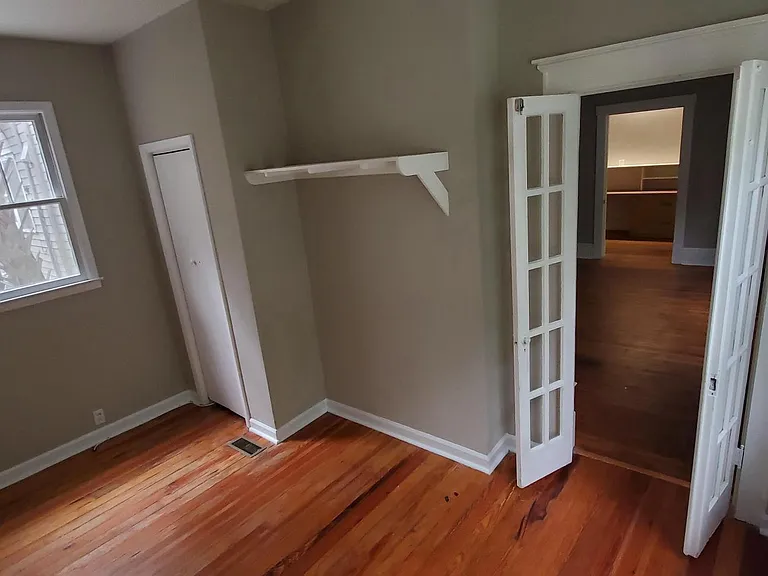 Sunroom/potential 3rd bedroom