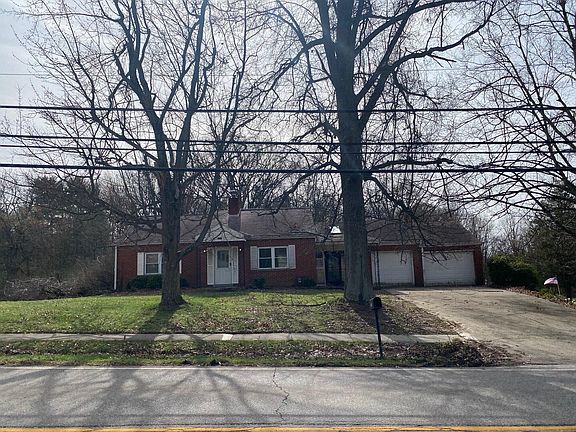 2nd image of 2319 Amsterdam Rd