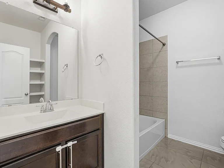 4703 Goldeneye Dr — Photo 6