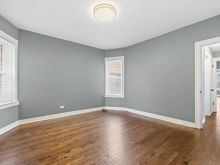 7649 S Yates Blvd #3 — Photo 5