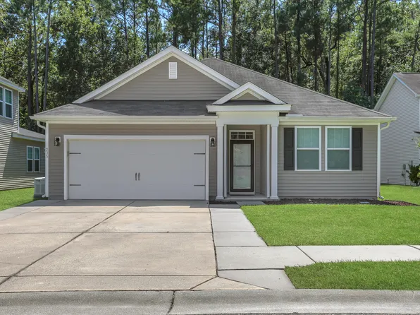 235 Secretariat Dr, Moncks Corner, SC 29461