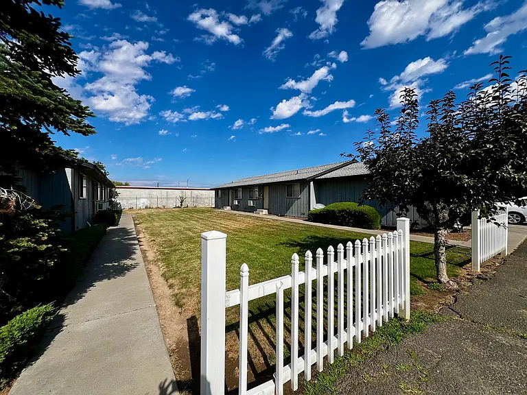 4802 Bonnie Ln — Photo 15