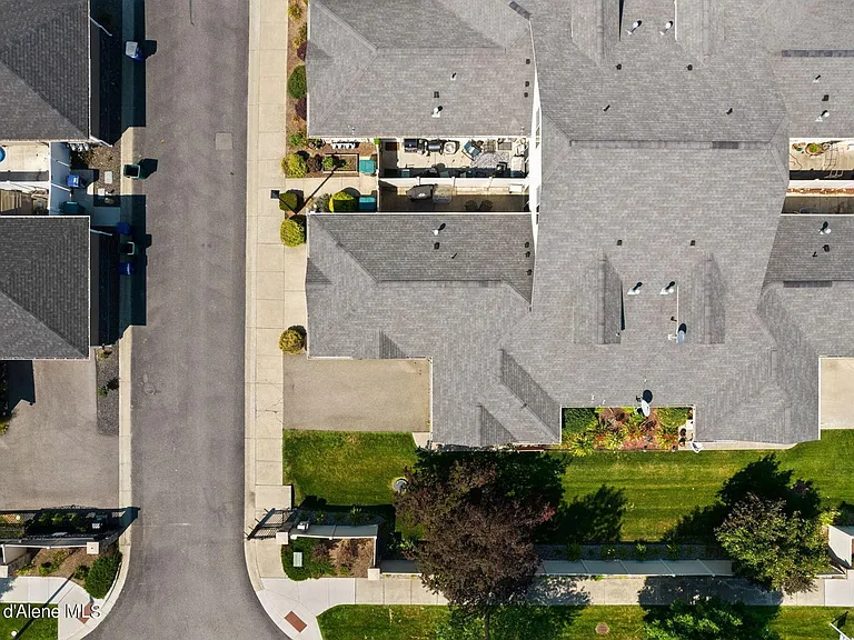 1315 E Mordyl Loop — Photo 23
