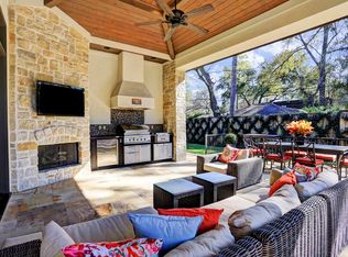 6 Greyton Ln, Houston, TX 77024