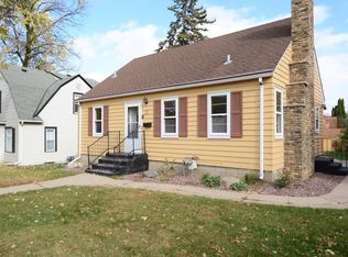 21 7th Ave N, Hopkins, MN 55343