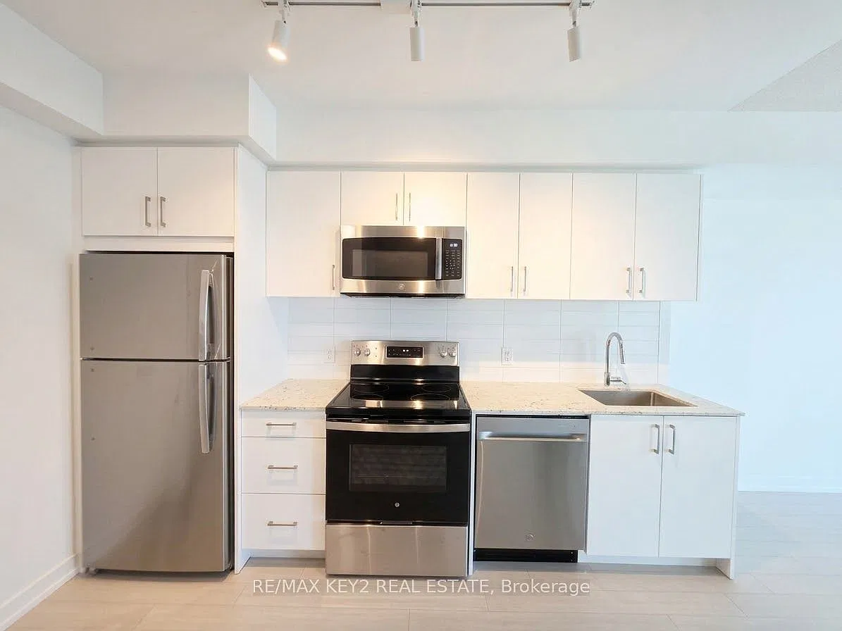 2 bed, $2,250 — Photo 2