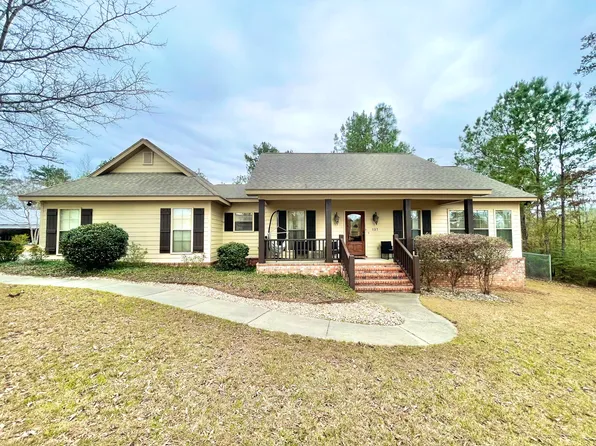 127 Lakeland Dr, Hattiesburg, MS 39402