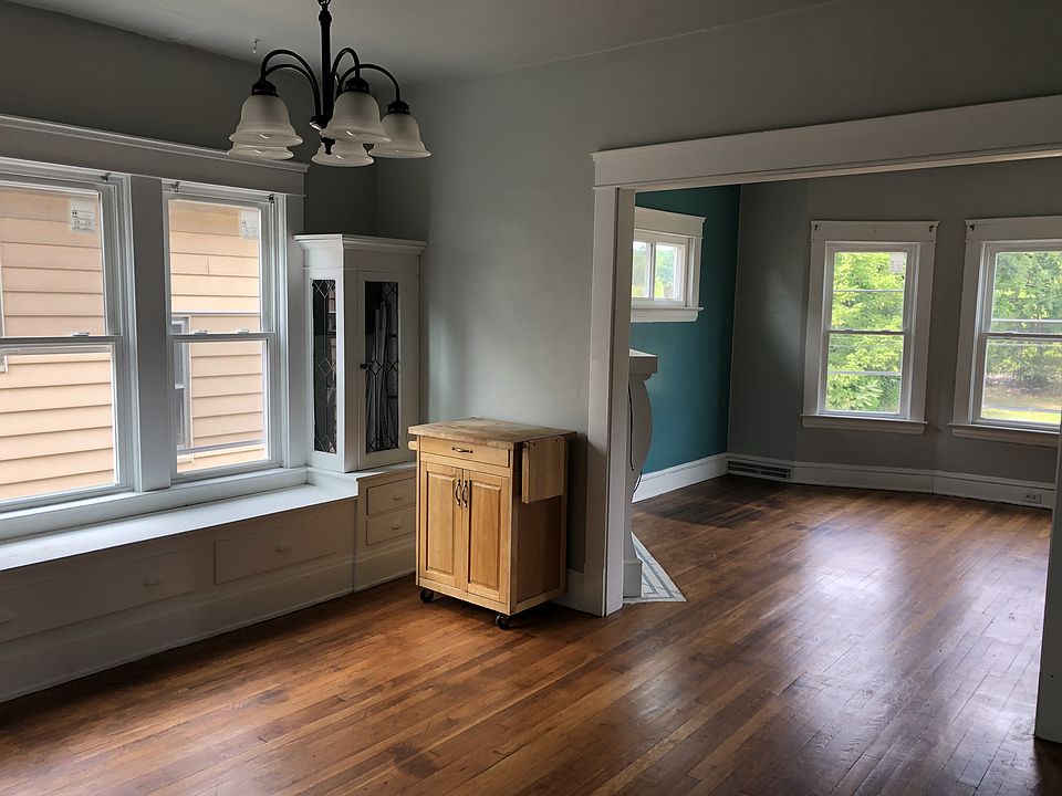 1st image of 11316 Durant Ave #2