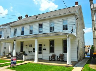 136 Washington Ave, Ephrata, PA 17522