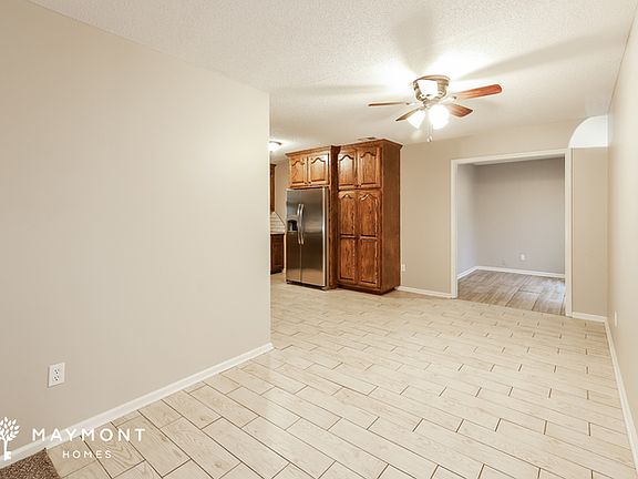 5th image of 530 S Commercial Ave