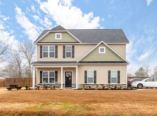 937 Townsend Rd, Raeford, NC 28376