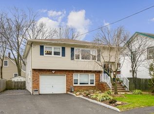 239 Forest Rd, Fanwood, NJ 07023