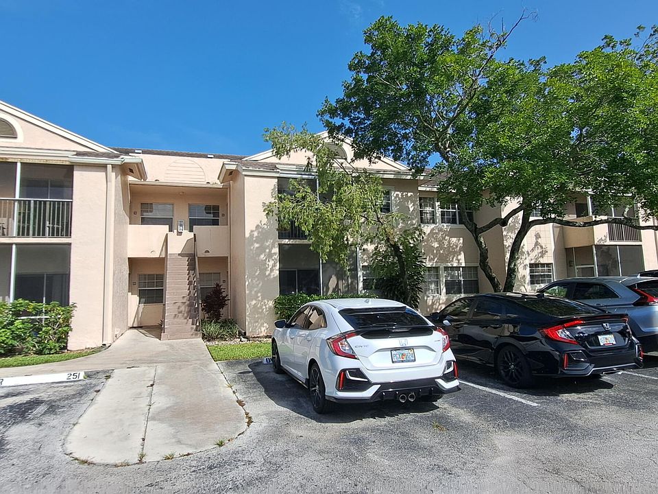 1st image of 720 Cypress Lane #D9