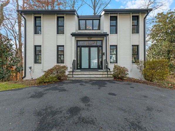 1875 Massachusetts Ave, McLean, VA 22101