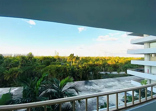 155 Ocean Lane Dr Photo 1