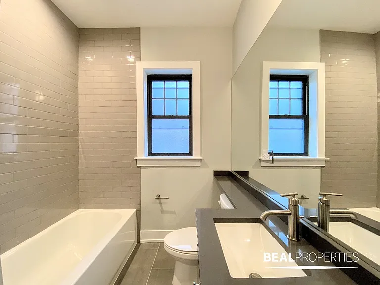 1149 Maple Ave #3 — Photo 10