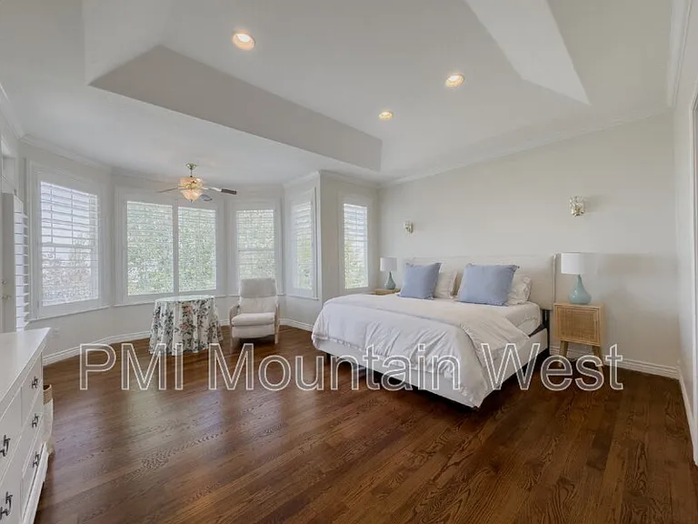 49 N Fairway Dr — Photo 24