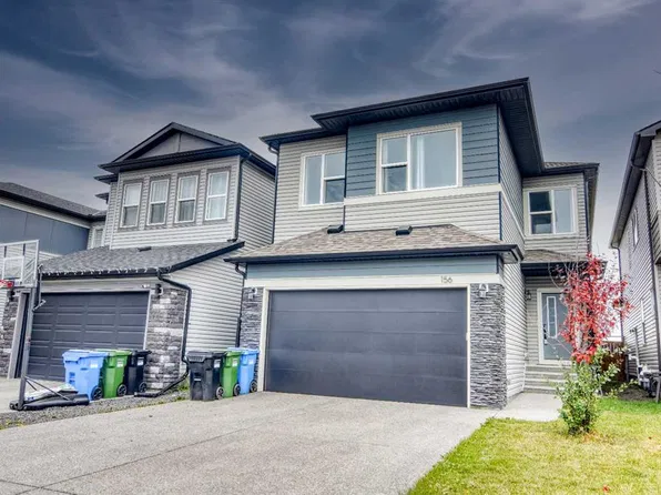 156 E Savanna Way NE, Calgary, AB T3J 0Z9