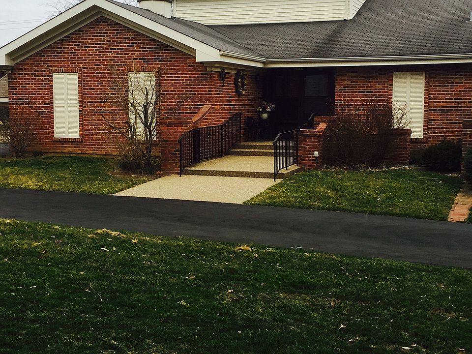 1st image of 15133 Baxton Ct