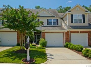 2071 White Pond Ct, Apex, NC 27523