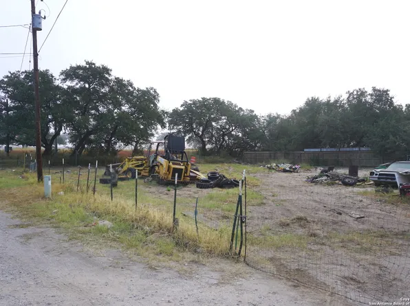 47 VIEWPOINT DR LOT 3, Poteet, TX 78065