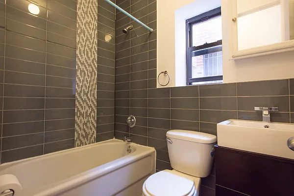 Rented by Brick&Mortar | media 31