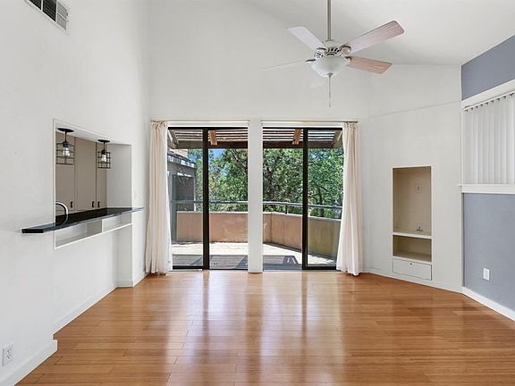 5th image of 1707 Spyglass Dr #119