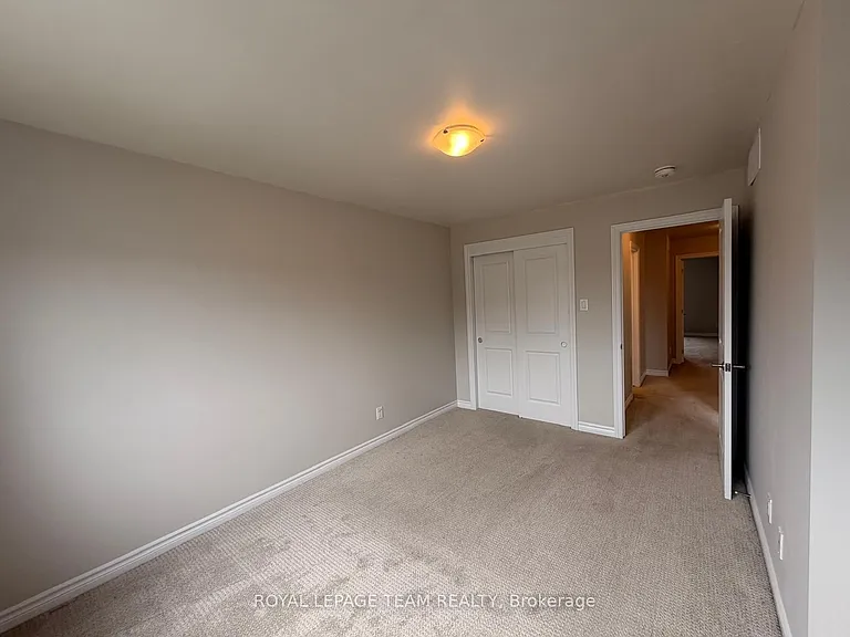 343 Grackle St N — Photo 30