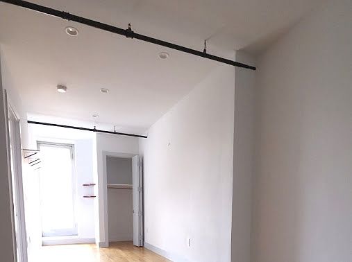 5th image of 347 Lorimer St #4B