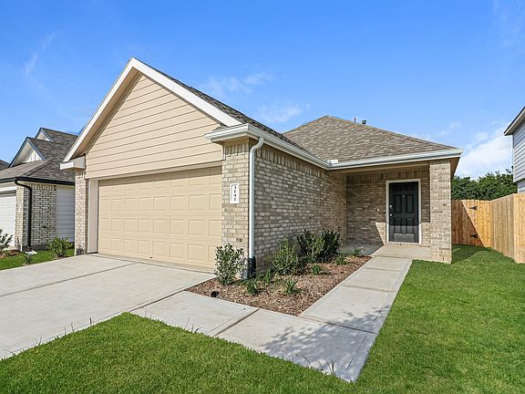 3rd image of 3141 Wood Lily Dr