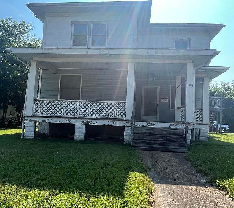 1st image of 506 N Broadway Ave
