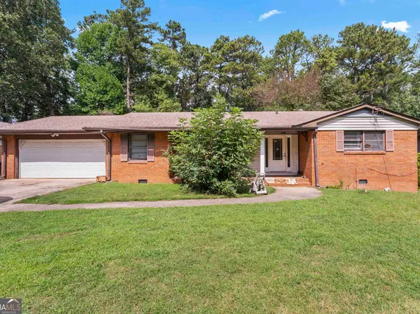 573 Lance Ln, Riverdale, GA 30274