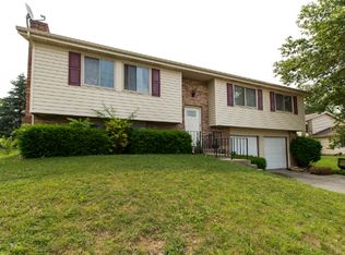 1320 S Heincke Rd, Miamisburg, OH 45342