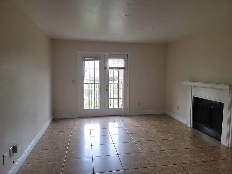 2550 N Alafaya Trl #2103 — Photo 2