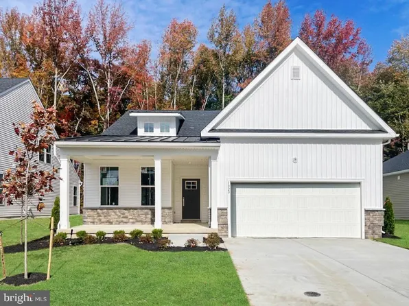 1023 Shannon Falls Dr, Newark, DE 19702