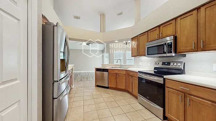 2611 Pine Valley Dr — Photo 14
