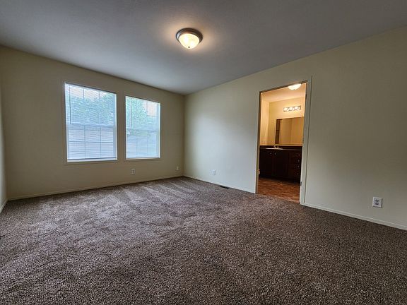 5th image of 11074 Sapling Dr #379