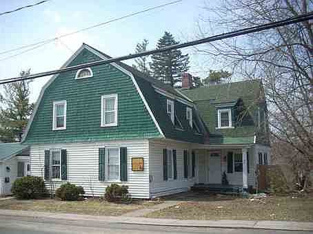 1st image of 36 William St