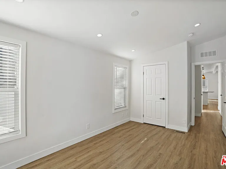 30473 Mulholland Hwy #109 — Photo 15