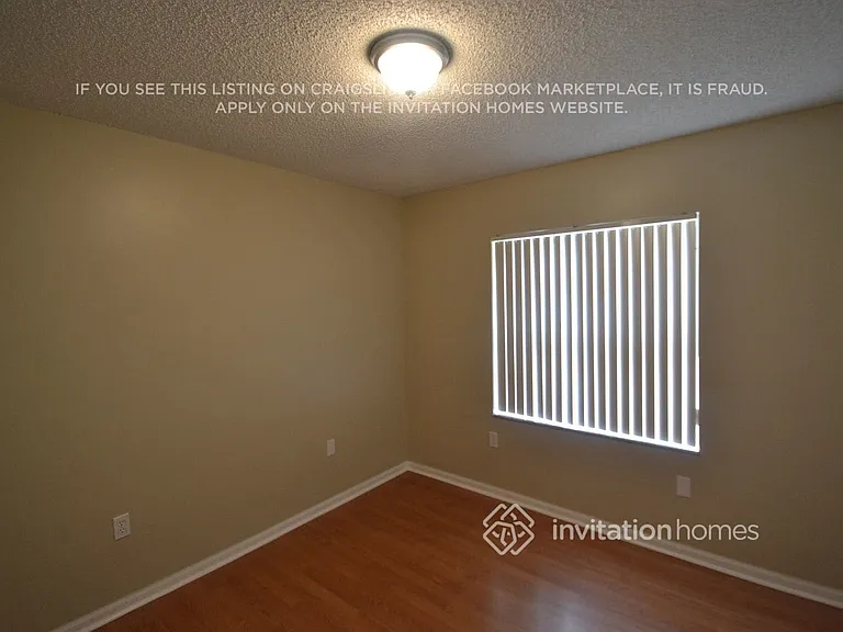 16594 NW 7th St — Photo 6