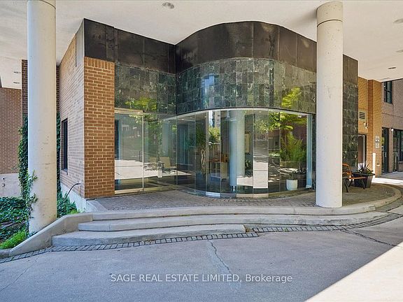 4th image of 97 Lawton Blvd #901