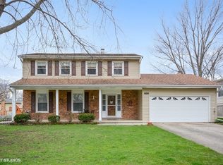 2236 Kingston Dr, Wheaton, IL